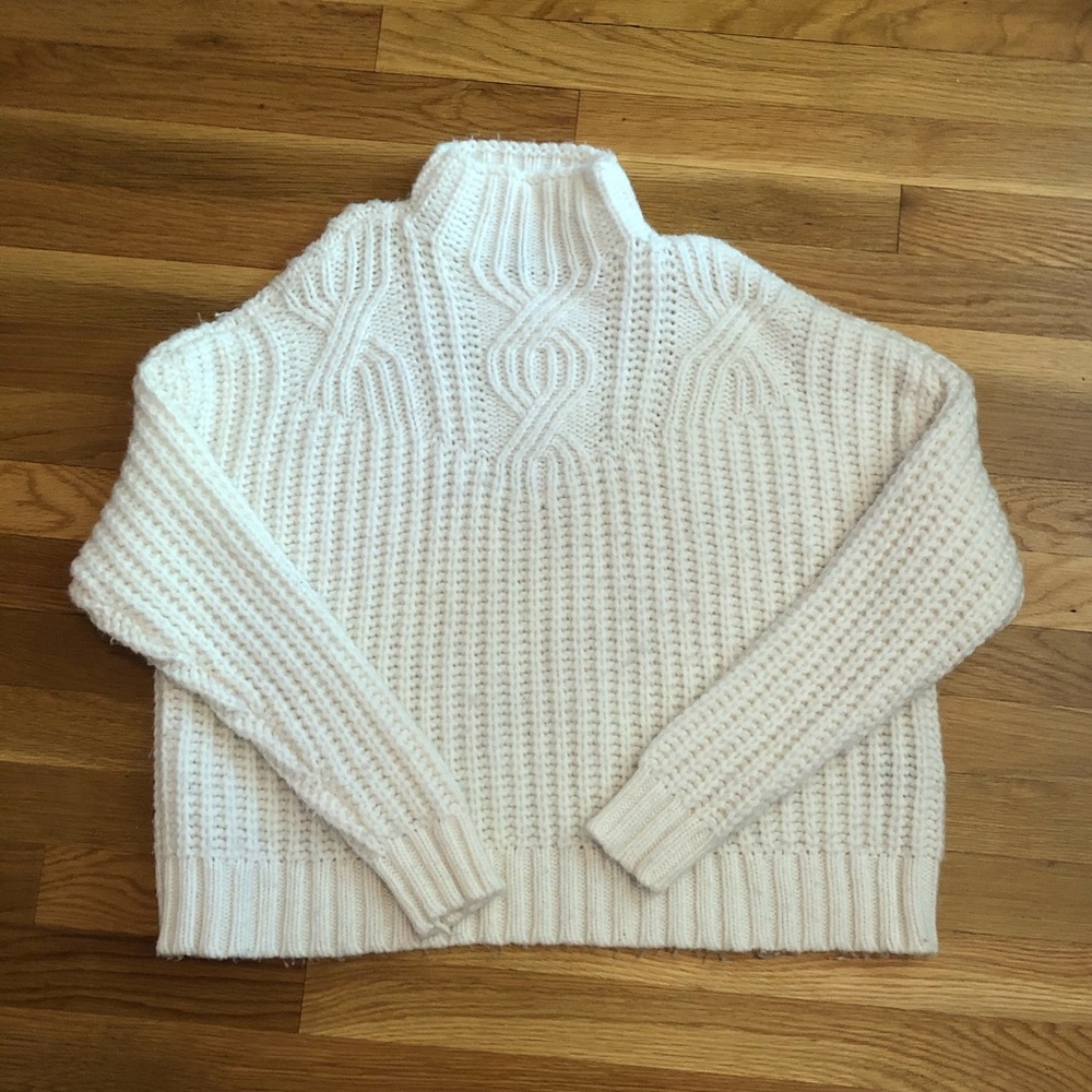 Aerie White Sweater
